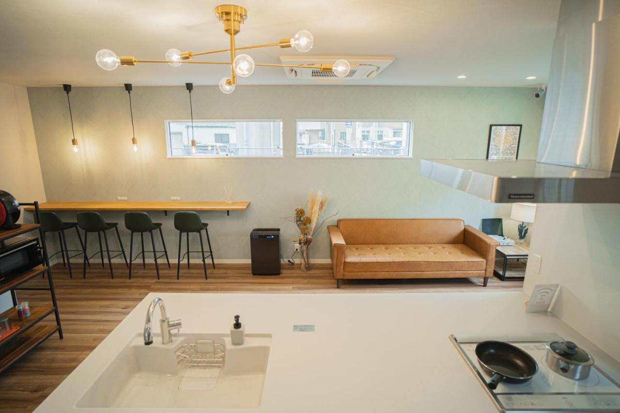 Orange County Guest House Идзумисано Экстерьер фото